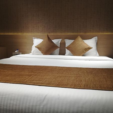 Zip By Spree Hotels Samudra Белгаум Екстериор снимка