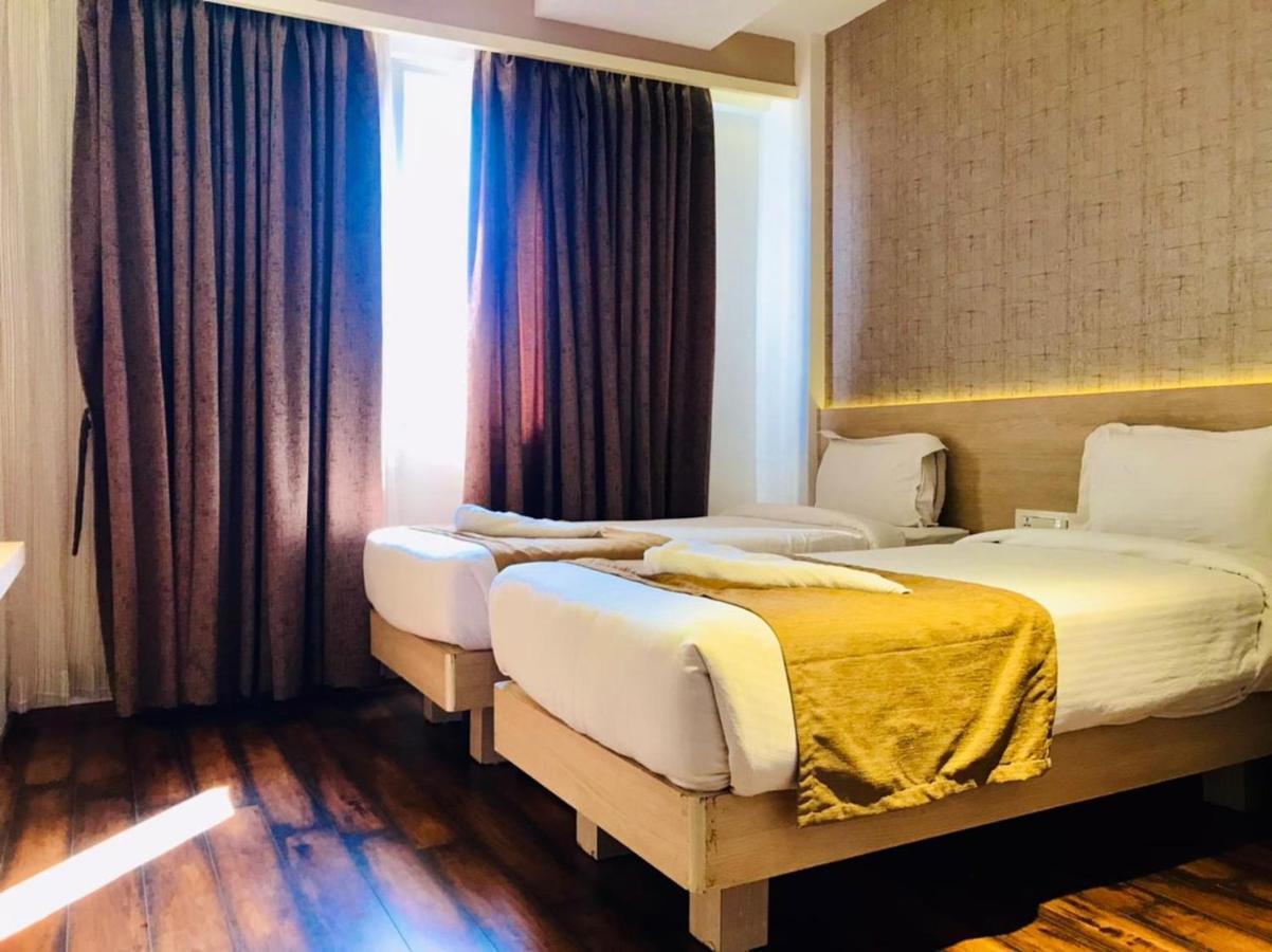 Zip By Spree Hotels Samudra Белгаум Екстериор снимка