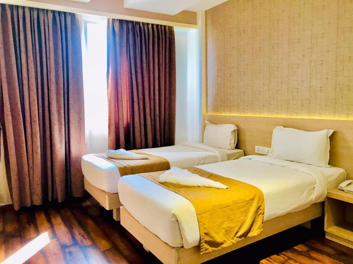 Zip By Spree Hotels Samudra Белгаум Екстериор снимка