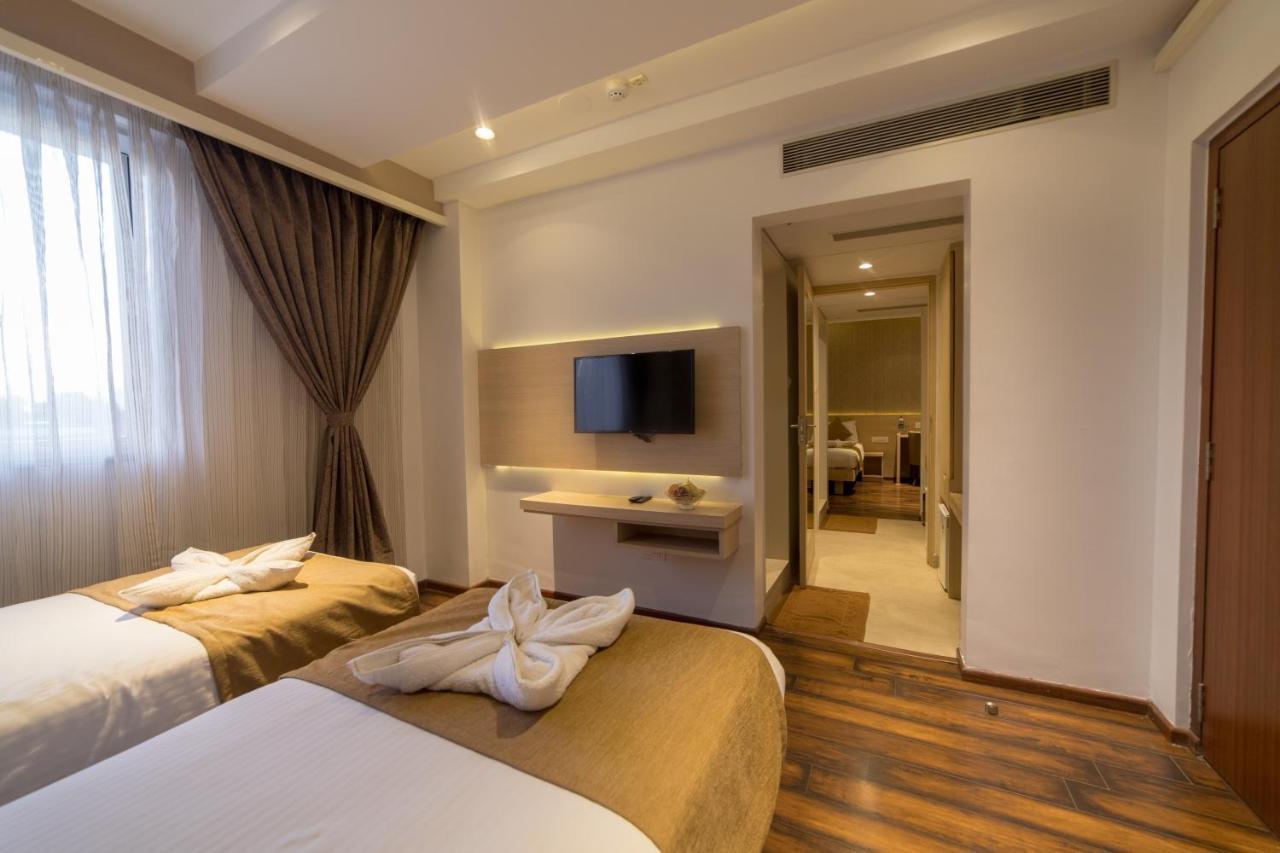 Zip By Spree Hotels Samudra Белгаум Екстериор снимка