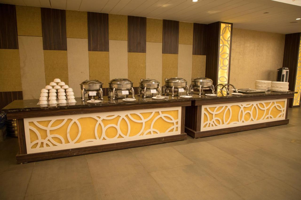 Zip By Spree Hotels Samudra Белгаум Екстериор снимка