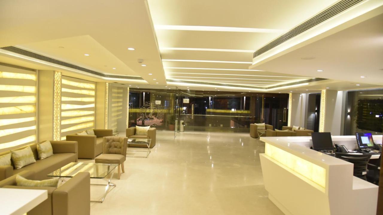 Zip By Spree Hotels Samudra Белгаум Екстериор снимка